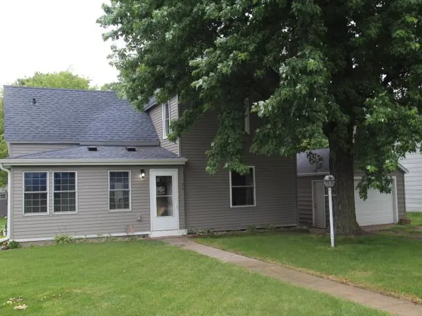 31 Magnus Johnson St N, Kimball, MN 55353