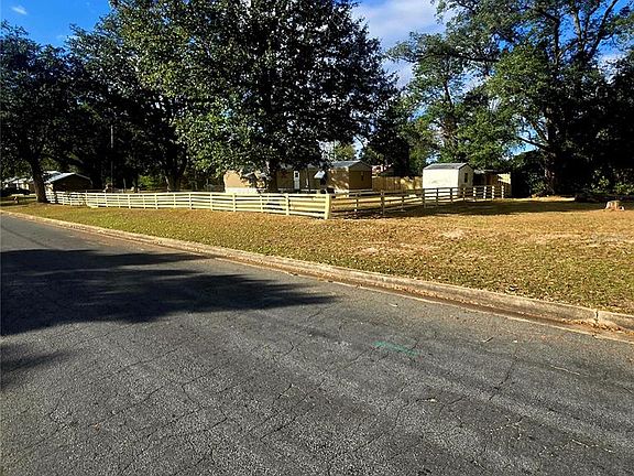 4th image of 2820 BARNES STREET