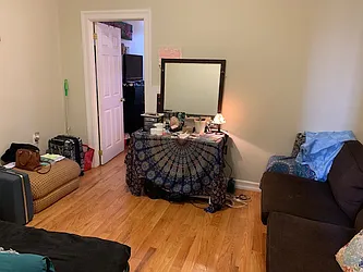 Rented by Premier Metro Realty Corp