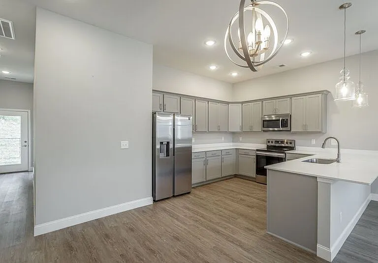 4727 Stunner Ln — Photo 8