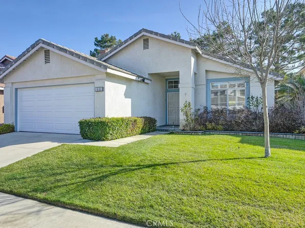 10189 Feldspar Dr, Mentone, CA 92359