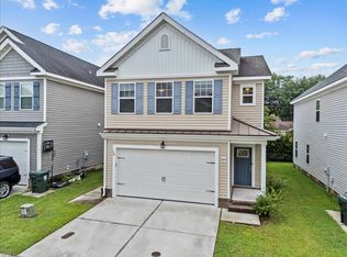1604 Gold Finch Ct, Chesapeake, VA 23325