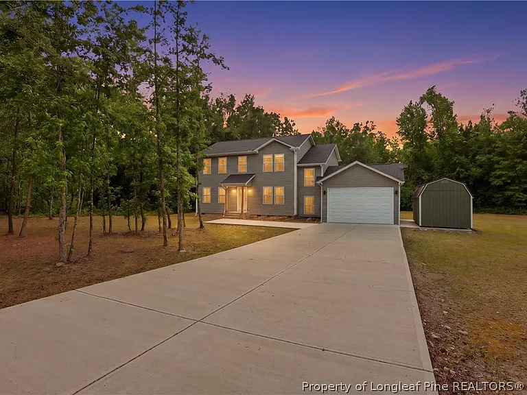 7811 Lucinda Ln — Photo 1