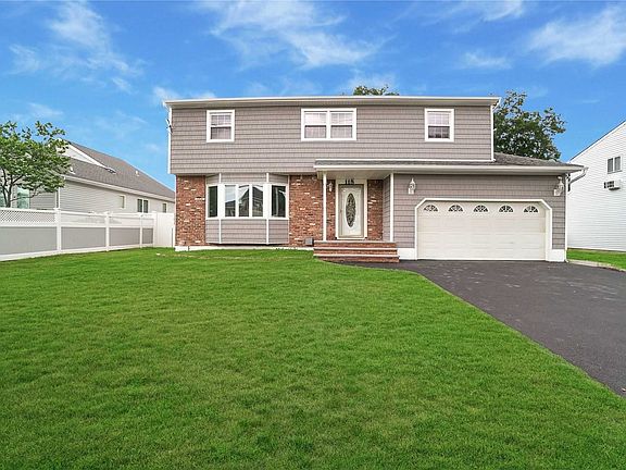 2nd image of 118 Erlanger Blvd