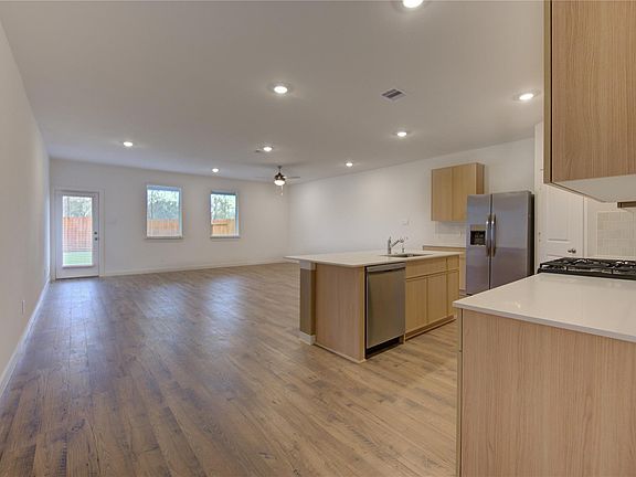 5th image of 28246 Meadowlark Sky Dr
