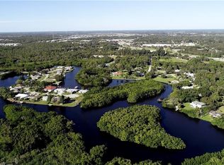 1304 Thompson St, North Fort Myers, FL 33903