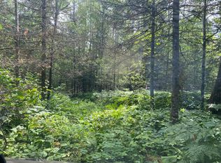 Arnold Rd, Duluth, MN 55803