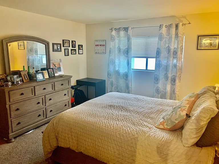 2240 Garnet Ave #8 — Photo 5