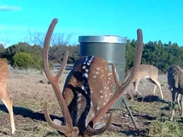 0 Baker Rd, Sonora, TX 76950