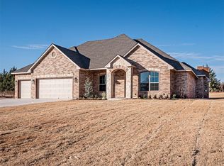 8060 Longbow, Guthrie, OK 73044