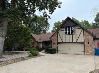 4 Singleton Cir, Bella Vista, AR 72715