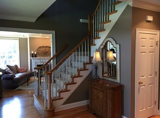 3054 Lakeview Dr, Metropolis, IL 62960