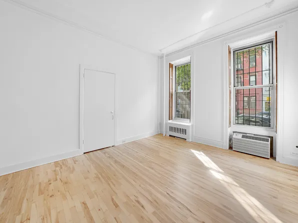 507 East 84th Street image 25 of 38