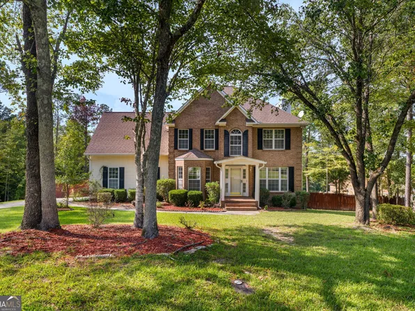 149 Lakeloch Dr, Lizella, GA 31052