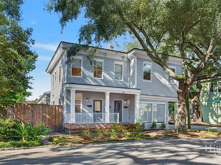 221 W Duffy St #A — Photo 3