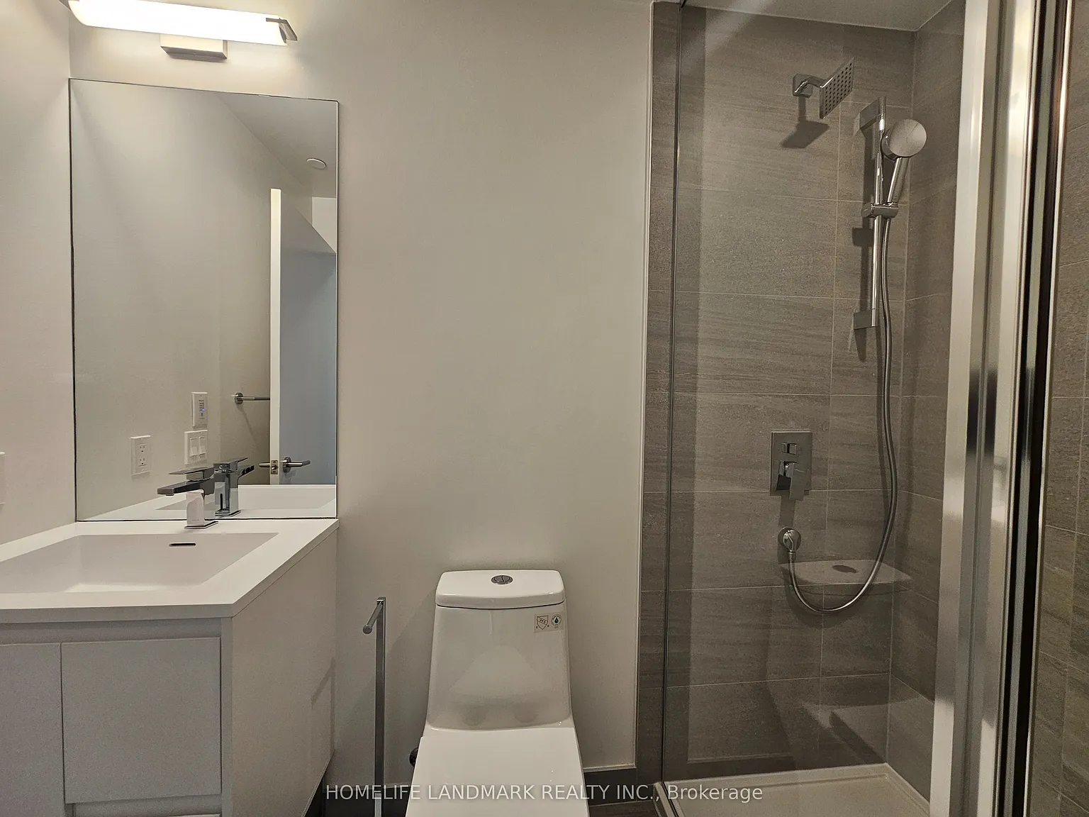 2 bed, $2,200 — Photo 2