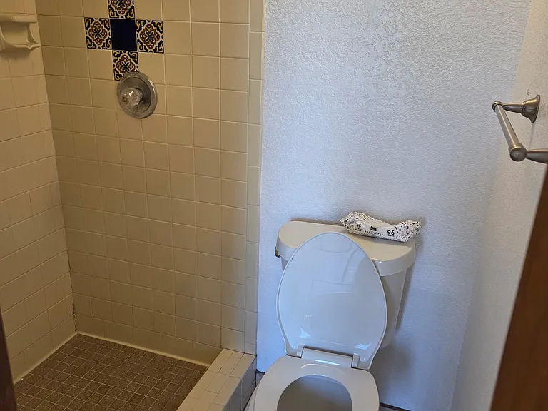 1802 Missouri Ave #B — Photo 5