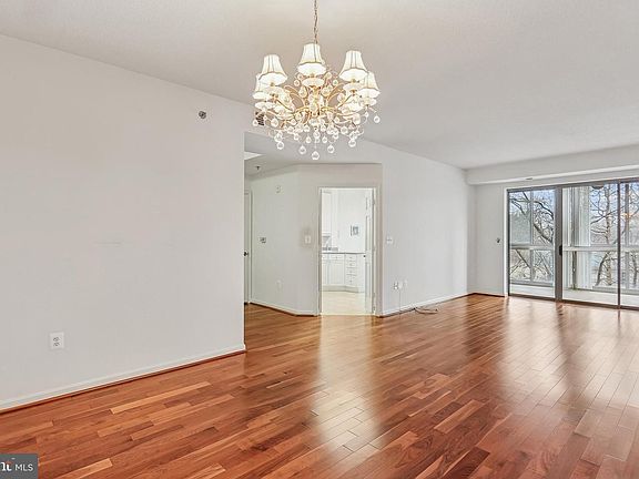 5th image of 2901 S Leisure World Blvd Unit 225