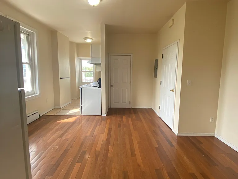 306 N 35th St #3F — Photo 1