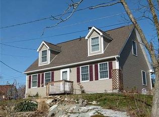 86 Ondaora Pkwy, Highland Falls, NY 10928