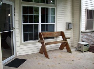 964 Bedford Ct #102, RACINE, WI 53406