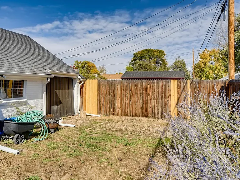 Side yard