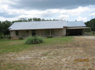 331 Center Point Dr, Center Pt, TX 78010