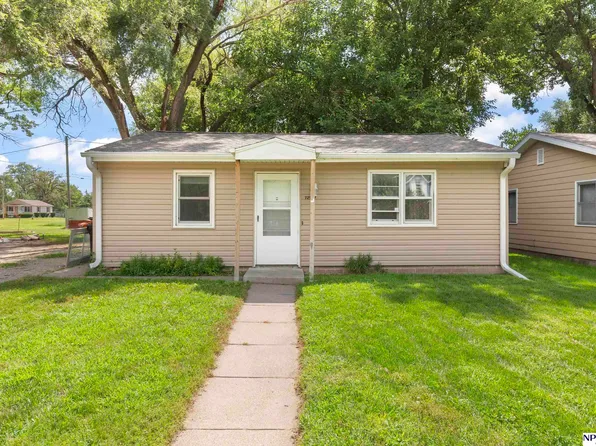 725 W Jackson St, Fremont, NE 68025