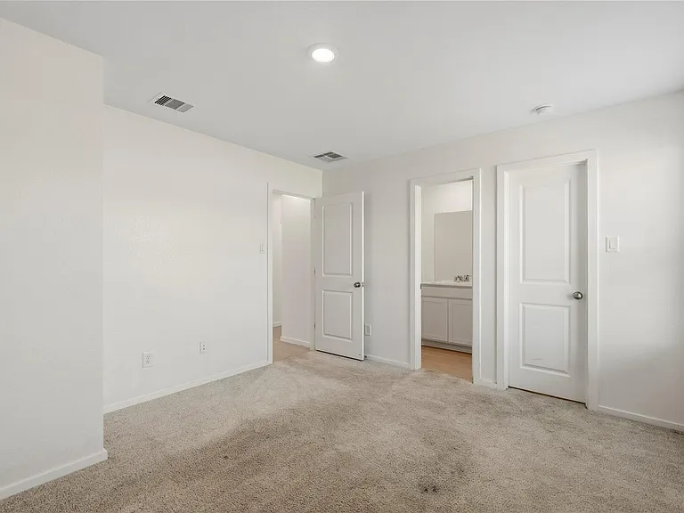 9323 Speckled Trout Dr — Photo 16