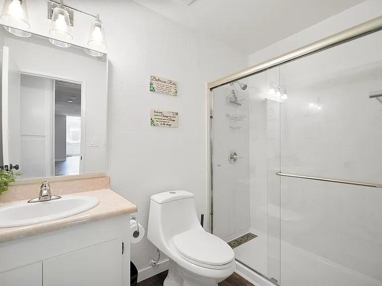 Hallway bath with brand new shower and updates