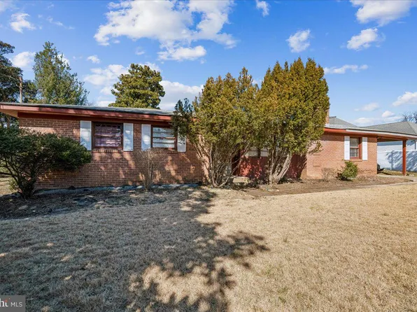 305 River Bend Rd, Fort Washington, MD 20744