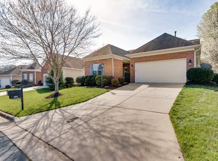 102 Windward Ln, Jamestown, NC 27282