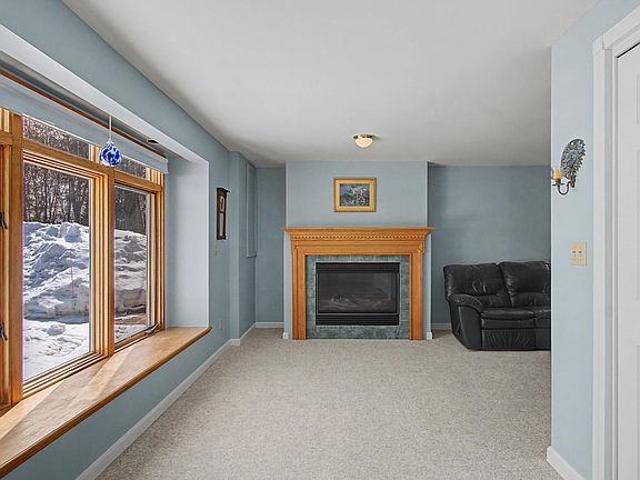 5th image of 1908 Plains Road