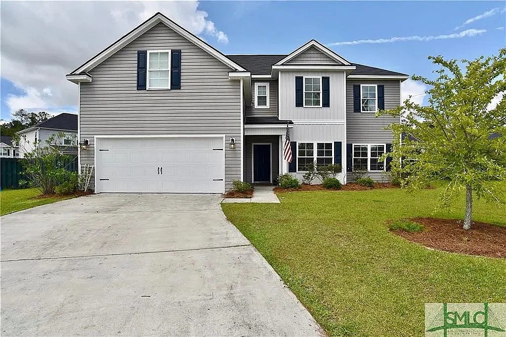 4 bed, 2856 sqft, $2,900 — Photo 1