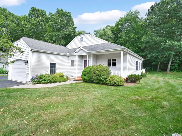 22 Skyline View Road #22, East Windsor, CT 06088