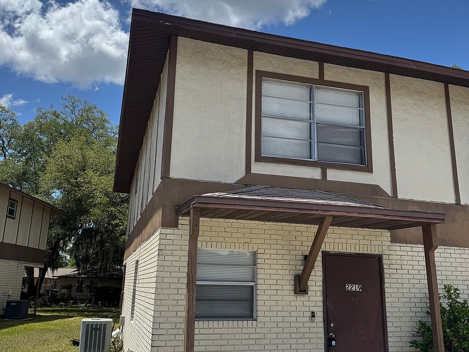 1st image of 2219 Brandy Pl