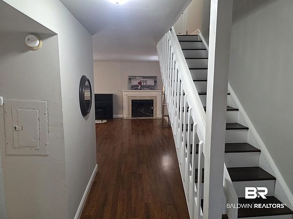 3rd image of 6701 Dickens Ferry Rd APT 33