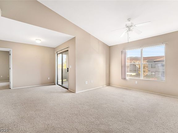 5th image of 45 Maleena Mesa St APT 1227