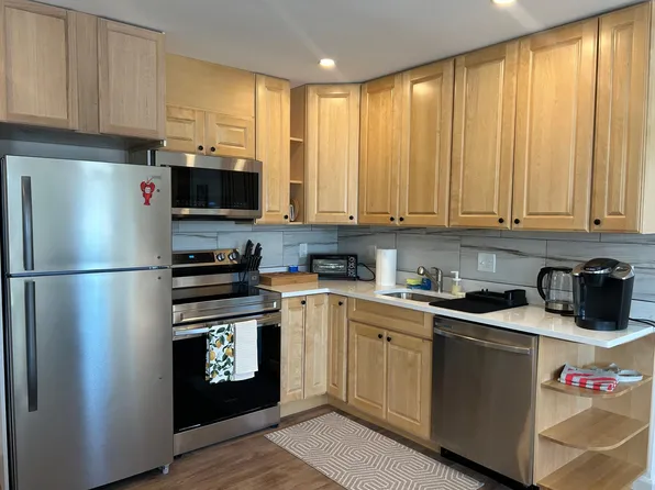 64 Salem St, Medford, MA