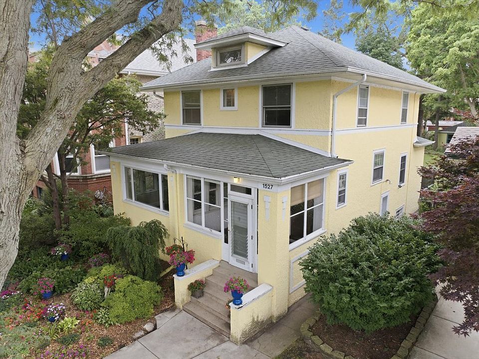 1st image of 1527 W Juneway Ter