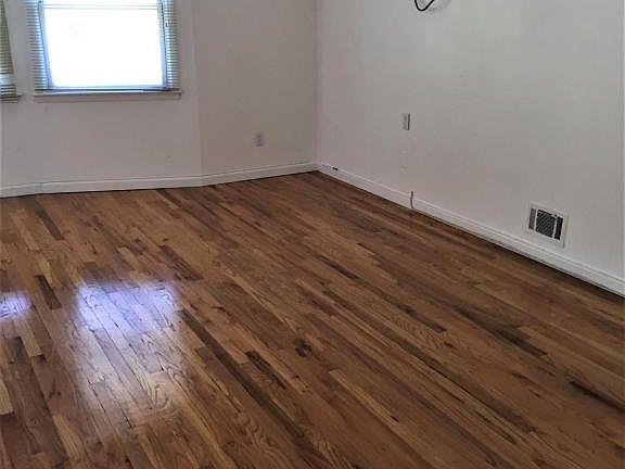 2nd image of 100 Slater Blvd