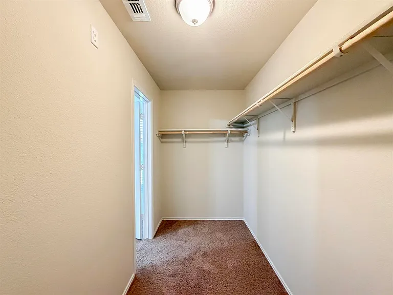 6328 Dorothy Muree Dr — Photo 22