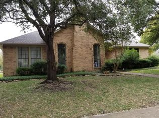 18623 Amador Ave, Dallas, TX 75252