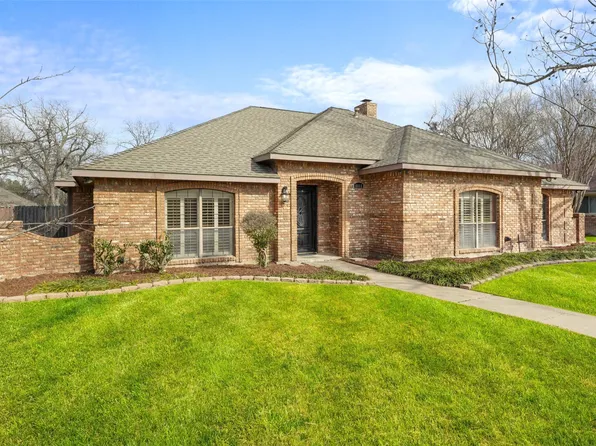 6018 Raleigh Dr, Garland, TX 75044