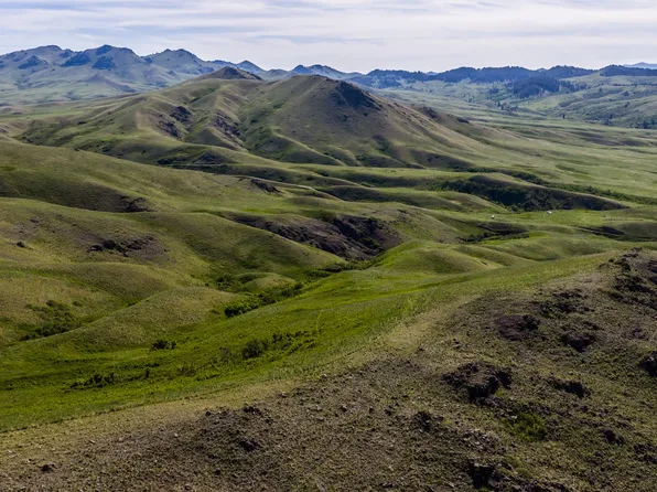 Azure Site Rd, Box Elder, MT 59521