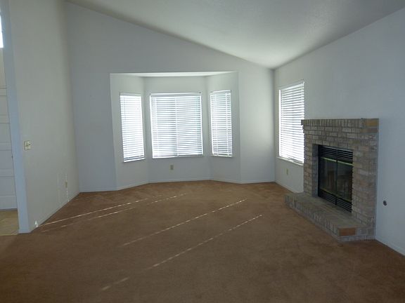 Open Living Area with vaulted ceilings