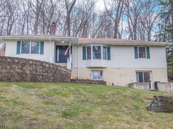 32 Old Jacksonville Rd, Montville Twp., NJ 07082