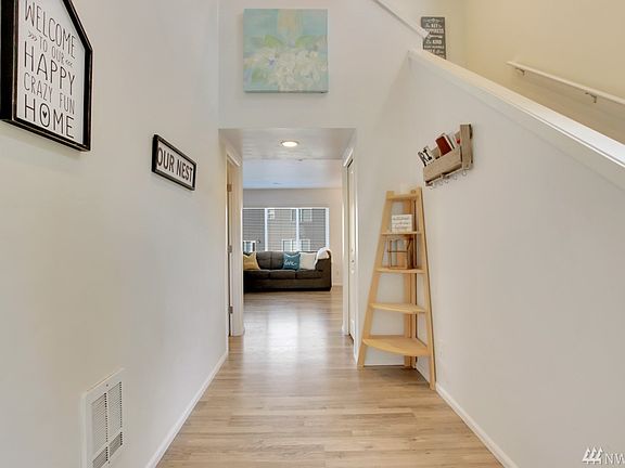 4th image of 2535 167th St Ct E