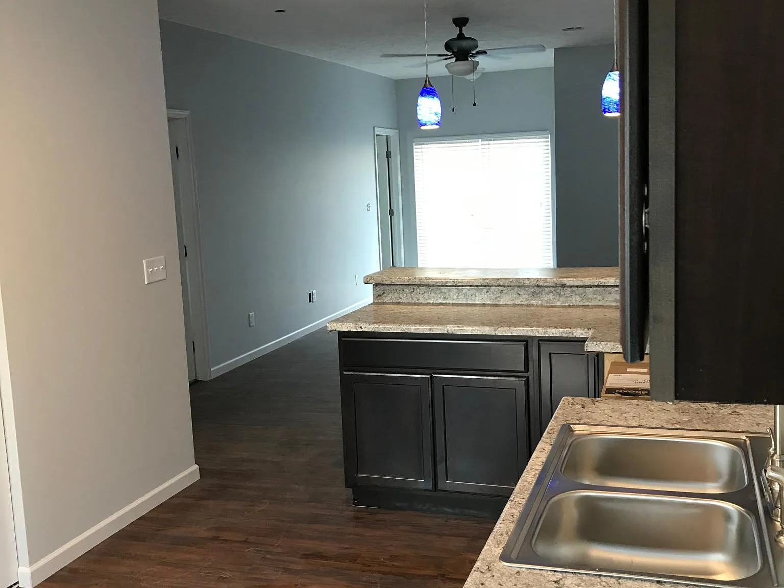 22 Taylor Ave — Photo 2