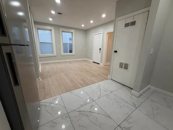 235 Davenport Ave, New Haven, CT